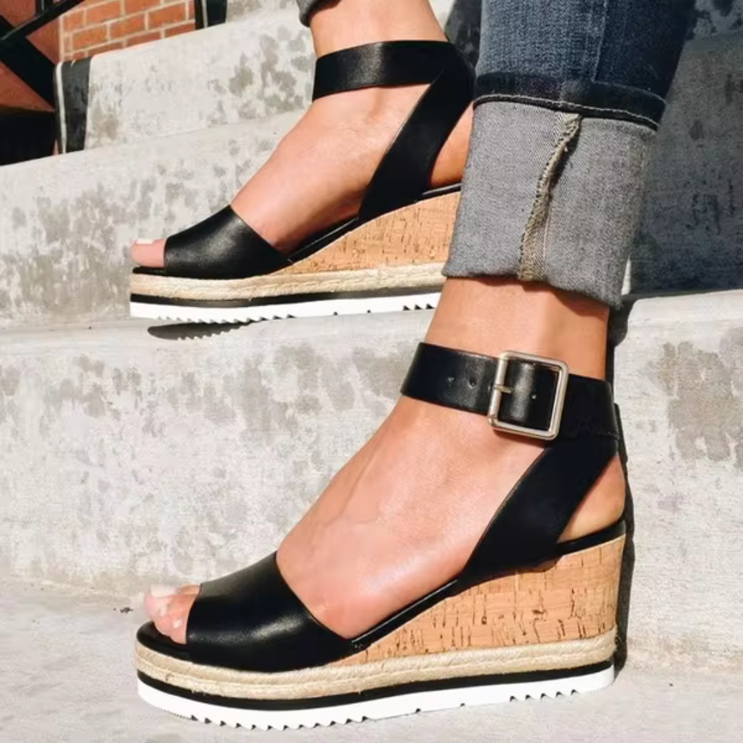 Cassandra | Wedge Sandalen
