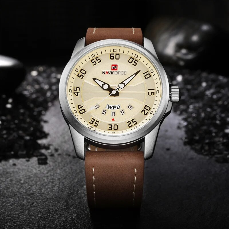Veelzijdige Kwarts Horloge met Leren Band