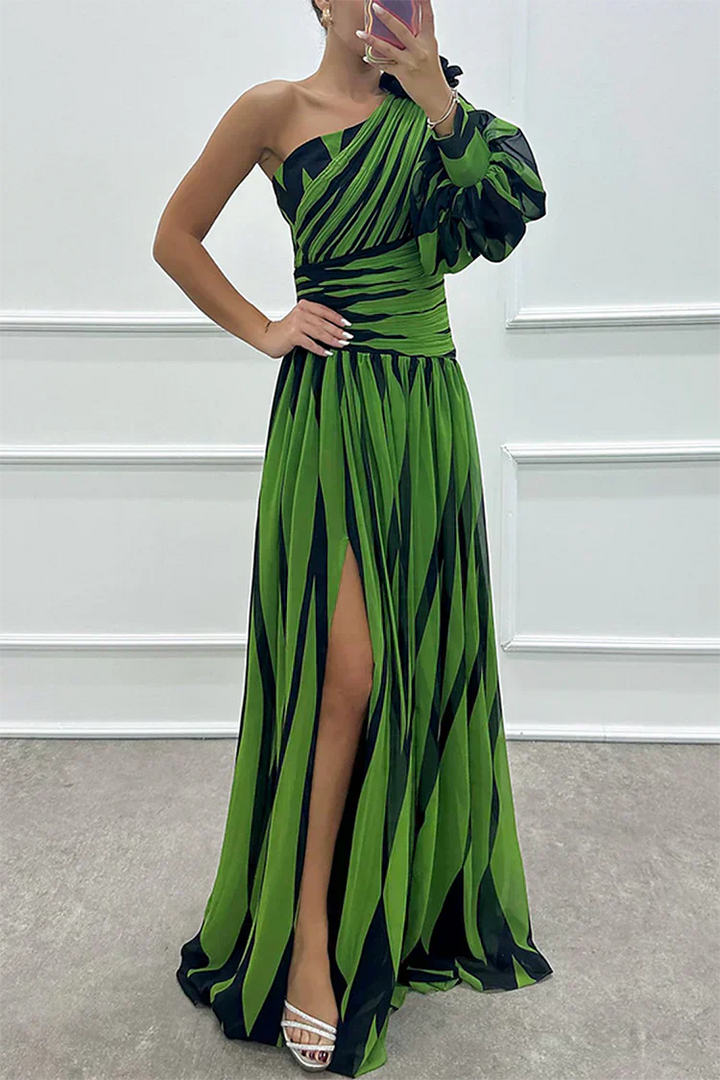 Shiloh - Elegante Gestreepte Maxi-jurk met Eén Schouder