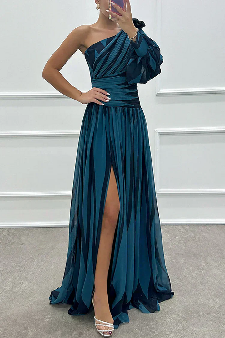 Shiloh - Elegante Gestreepte Maxi-jurk met Eén Schouder