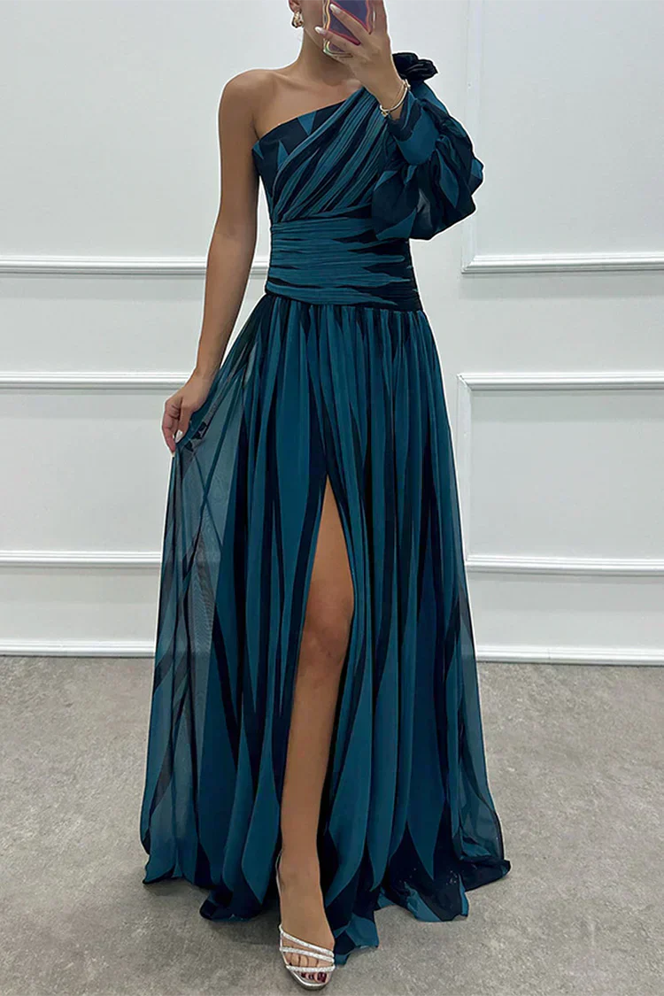 Shiloh - Elegante Gestreepte Maxi-jurk met Eén Schouder