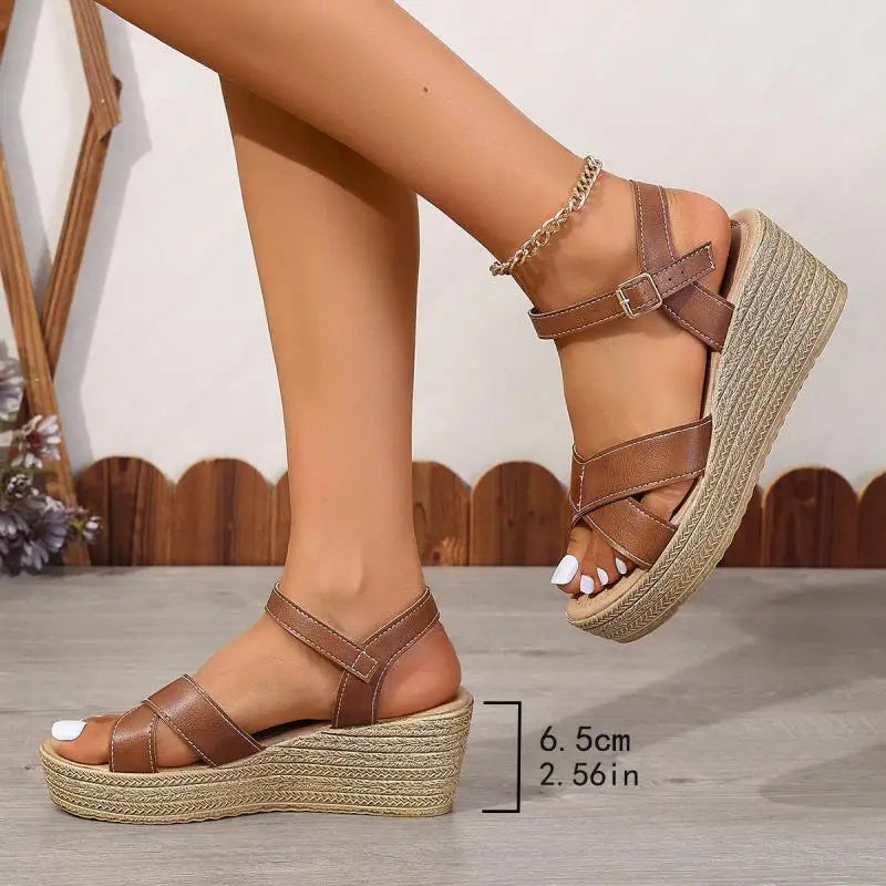 Daphnie | Wedge Sandalen
