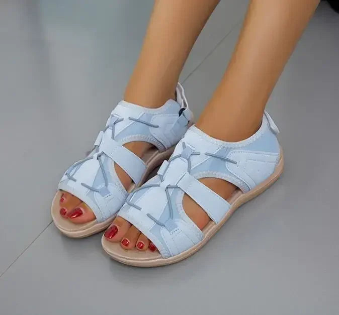 Daphne™ - Stijlvolle, verstelbare sandalen met voetboogondersteuning